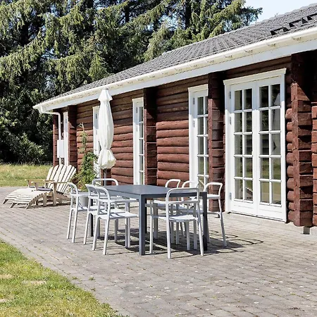 3 Bedroom Amazing In Holiday home *