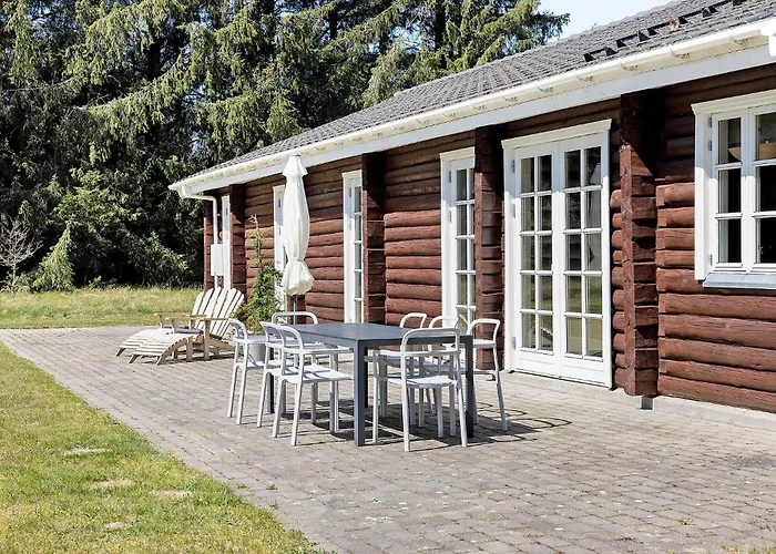 3 Bedroom Amazing In Σπίτι διακοπών *