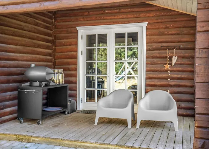 3 Bedroom Amazing In Σπίτι διακοπών *